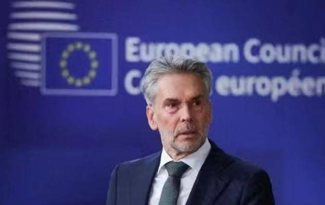 皇冠信用盘如何申请
_大结局要来?荷兰体面认输皇冠信用盘如何申请
,或恢复中方CEO职位,特朗普“弃卒保帅”,美国罕见退了一步