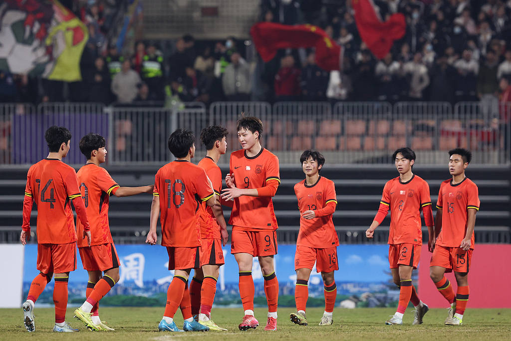 皇冠信用盘正网
_4战进38球失0球皇冠信用盘正网
！亚预赛-U17国足7人破门 8-0大胜斯里兰卡